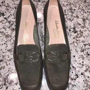 Salvatore Ferragamo Flats / loafers